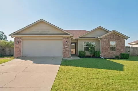 Exterior - 69 Willow Lake Dr, Ward, AR 72176 photo 6 of 7