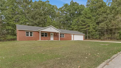 1100 N 74th Cv, Paragould, AR 72450