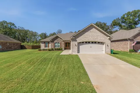 917 Oak Forest Cir, Sherwood, AR 72120