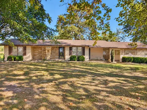 7009 Heber Springs Rd, Drasco, AR 72530