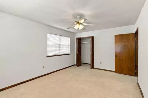 Bedroom - 608 S Baridon St, Conway, AR 72034 photo 2 of 5