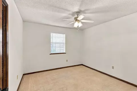 Bedroom - 608 S Baridon St, Conway, AR 72034 photo 3 of 5