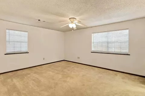 Bedroom - 608 S Baridon St, Conway, AR 72034 photo 4 of 5