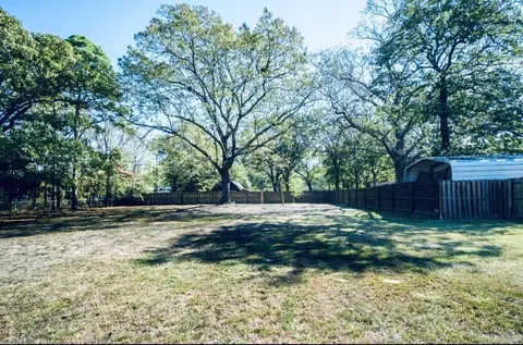 2308 Midland Dr, Mena, AR 71953 photo 6