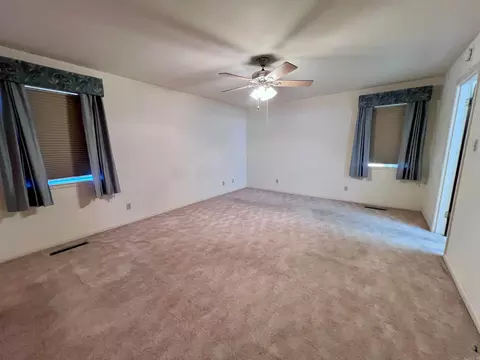 Bedroom - 203 Pine Bluff St, Malvern, AR 72104 photo 3 of 4