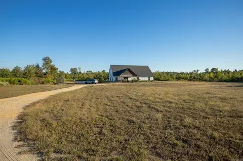 Exterior - 8111 County Rd 58, Redfield, AR 72132 photo 3 of 4