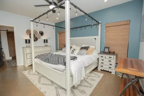 Bedroom - 8111 County Rd 58, Redfield, AR 72132 photo 6 of 6