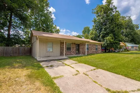 28 Pheasant Run Dr, Cabot, AR 72023