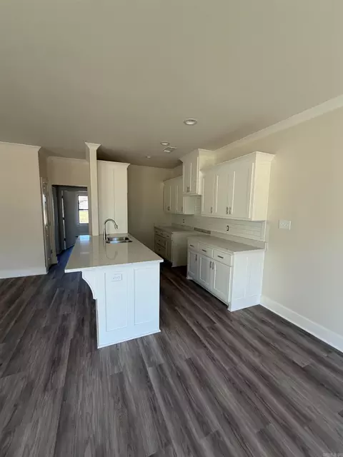 Kitchen - 6566 Amalie Dr, Alexander, AR 72002 photo 2 of 3
