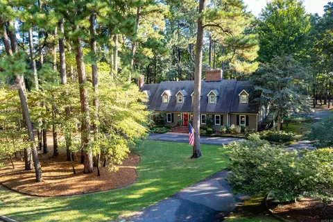 51 Hickory Hills Cir, Little Rock, AR 72212