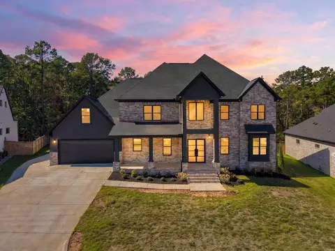 210 Abington Cir, Little Rock, AR 72223