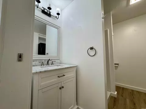 Bath - 1315 E River Ave, Searcy, AR 72143 photo 1 of 4