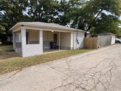 Exterior - 1315 E River Ave, Searcy, AR 72143 photo 3 of 9