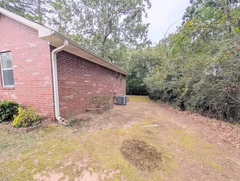 Exterior - 205 Bixler, Mena, AR 71953 photo 6 of 11