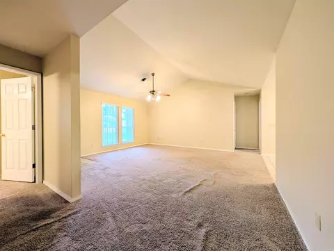 Living - 205 Bixler, Mena, AR 71953 photo 2 of 2