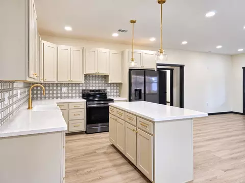 Kitchen - 1108 S Dodd, Rector, AR 72461 photo 3 of 3