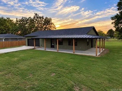 Exterior - 1108 S Dodd, Rector, AR 72461 photo 4 of 5