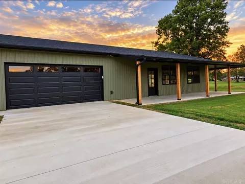 Exterior - 1108 S Dodd, Rector, AR 72461 photo 5 of 5