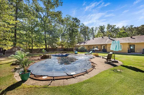 Exterior - 210 W Blake H Ln, Beebe, AR 72012 photo 8 of 12