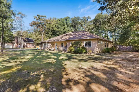 Exterior - 210 W Blake H Ln, Beebe, AR 72012 photo 4 of 12