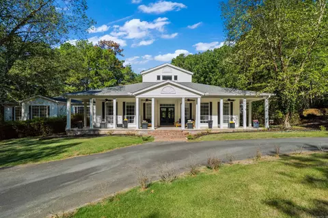 7718 Flintridge Rd, Little Rock, AR 72210