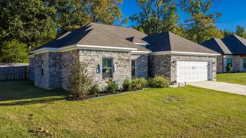 Exterior - 61 Lewis Loop, Greenbrier, AR 72058 photo 2 of 7
