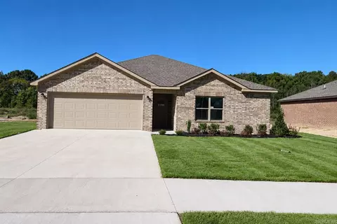 5417 Lotus St, Jonesboro, AR 72404