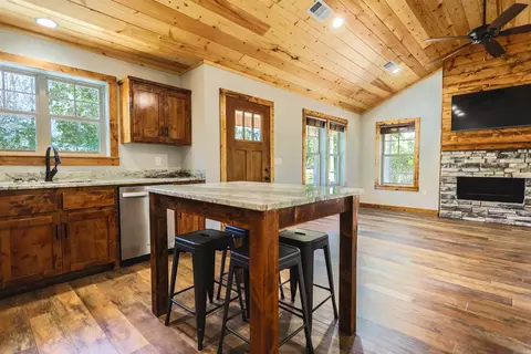Kitchen - 118 Anderson Loop, Amity, AR 71921 photo 1 of 7