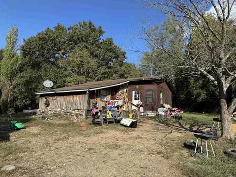 138 Polk Road 29, Hatfield, AR 71945
