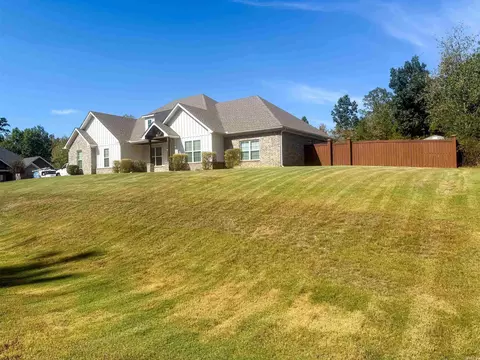Exterior - 7032 Kamden Dr, Alexander, AR 72002 photo 9 of 11