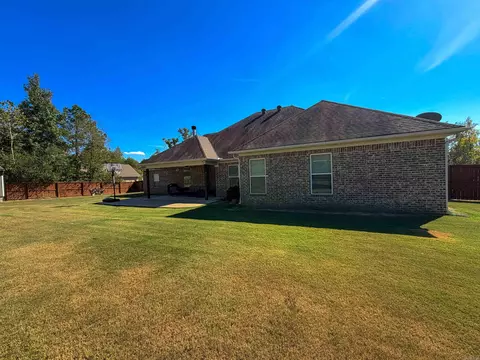 Exterior - 7032 Kamden Dr, Alexander, AR 72002 photo 5 of 11