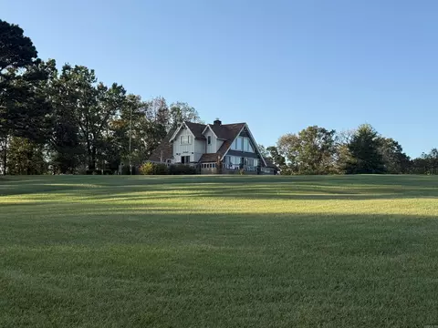 2114 County Road 3348, Clarksville, AR 72830