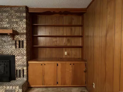 Living - 109 Apache, Searcy, AR 72143 photo 5 of 7