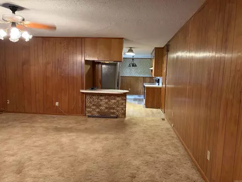 Living - 109 Apache, Searcy, AR 72143 photo 2 of 7