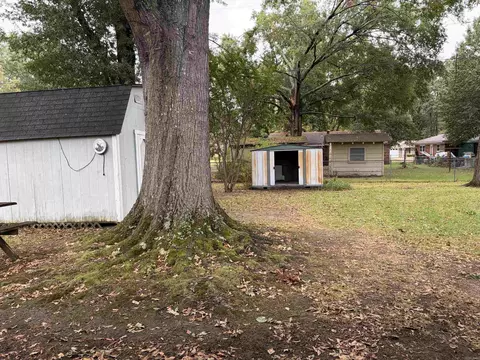 Exterior - 109 Apache, Searcy, AR 72143 photo 6 of 10