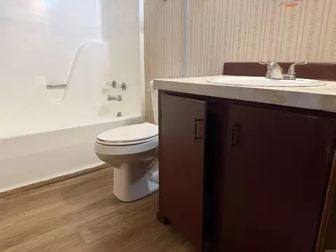 Bath - 511 E Washington St, Hazen, AR 72064 photo 2 of 3
