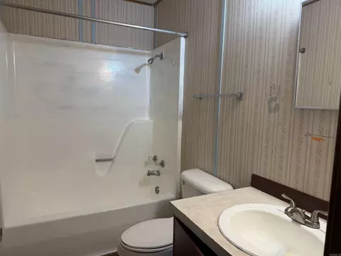 Bath - 511 E Washington St, Hazen, AR 72064 photo 1 of 3