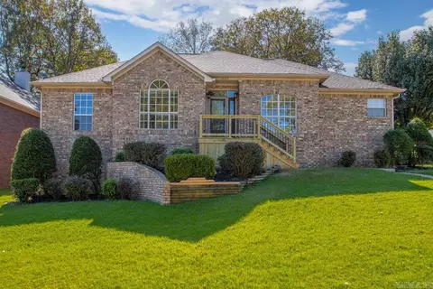 12417 Eagle Pointe Ln, Little Rock, AR 72211