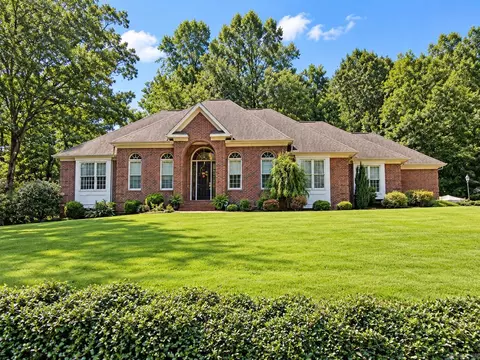 2401 Northridge Dr, Arkadelphia, AR 71923