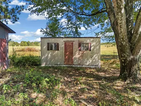Exterior - 1664 Edgemont Rd, Quitman, AR 72131 photo 6 of 7