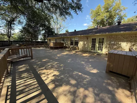 Exterior - 71 Mohawk Dr, Searcy, AR 72143 photo 6 of 13