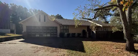 812 E Cross St, Forrest City, AR 72335