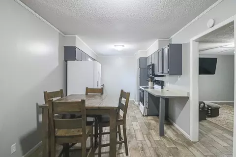 Dining - 421 Byrn Ln, Trumann, AR 72472 photo 2 of 2