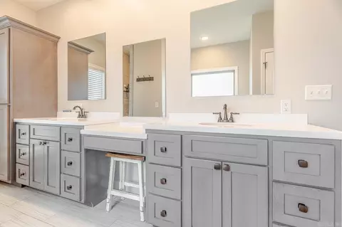 Bath - 202 Baker St, Bay, AR 72411 photo 1 of 6