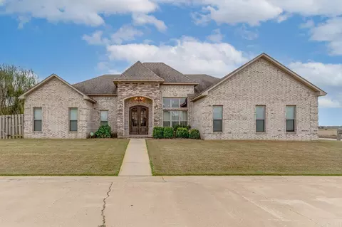 202 Baker St, Bay, AR 72411