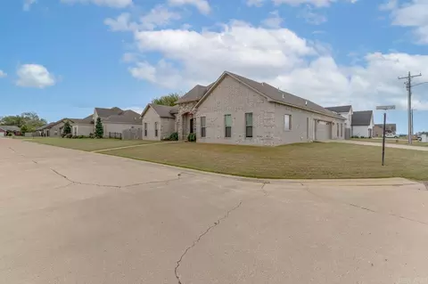 Exterior - 202 Baker St, Bay, AR 72411 photo 4 of 11