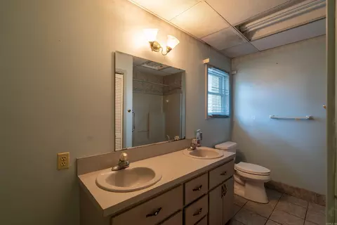 Bath - 27 Acklin Gap Rd, Conway, AR 72032 photo 1 of 6