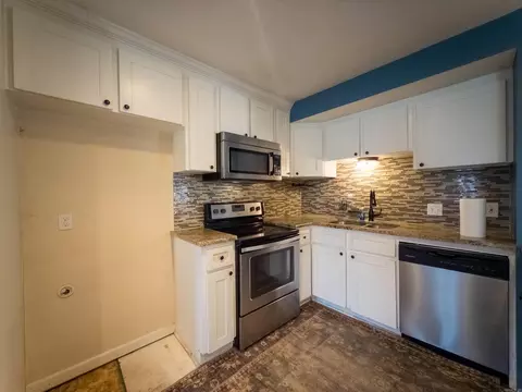 Kitchen - 102 Brungardt Dr, Cabot, AR 72023 photo 1 of 3