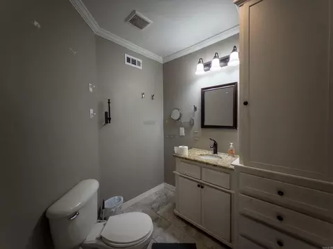 Bath - 102 Brungardt Dr, Cabot, AR 72023 photo 2 of 8