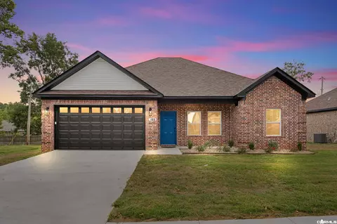 105 Christian Ln, Cabot, AR 72023